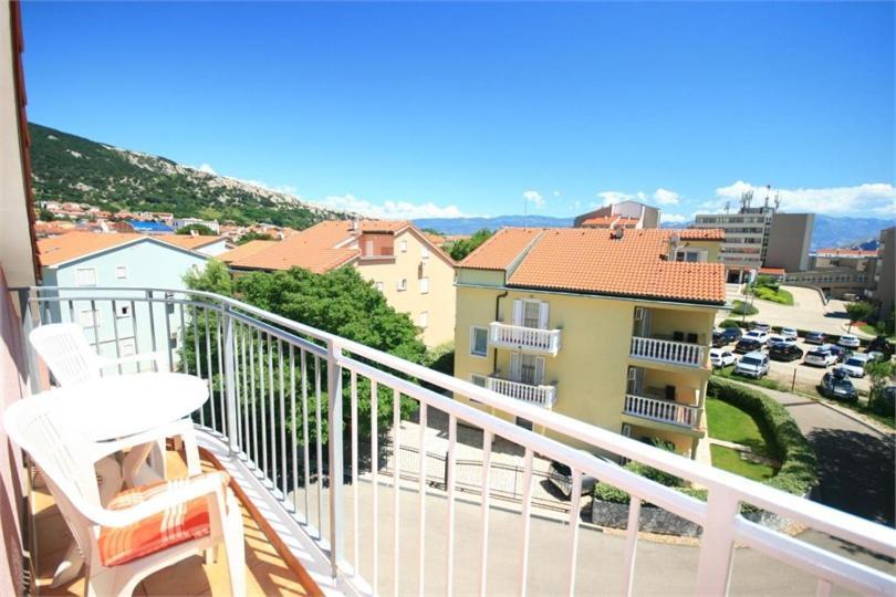 Beautiful Apartment Lovorka 6 , Baska, Krk Dış mekan fotoğraf